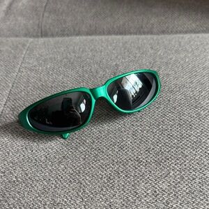 Y2K Green Oval Apres Ski Running Sunglasses UV400